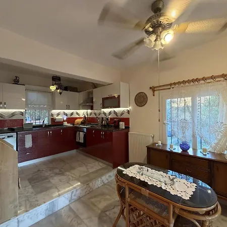 Casa Nadide וילה קוסדסי